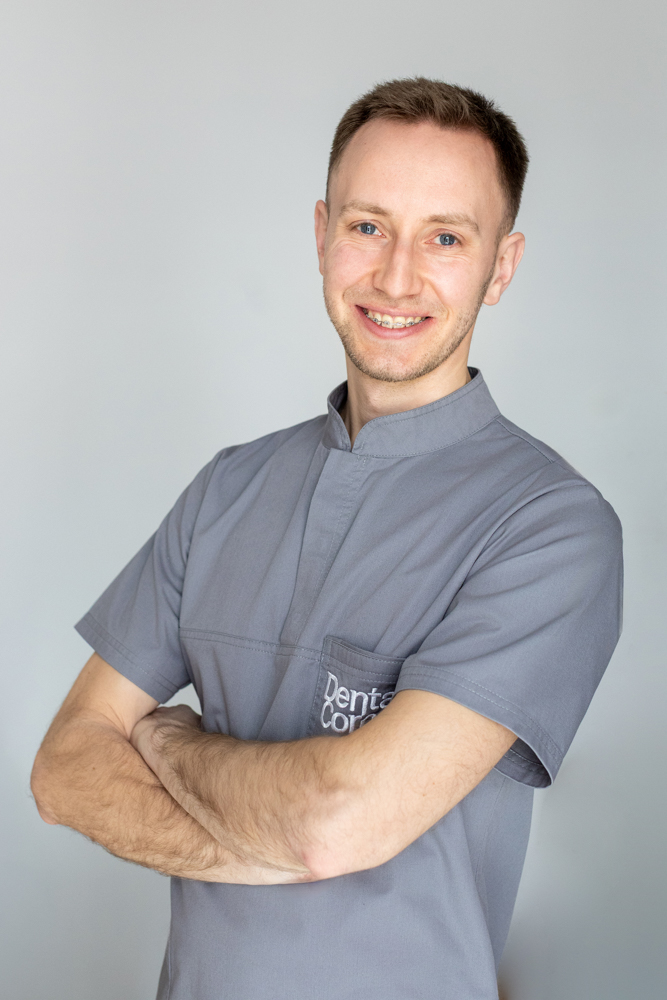 Lek. stom. Szymon Nowak