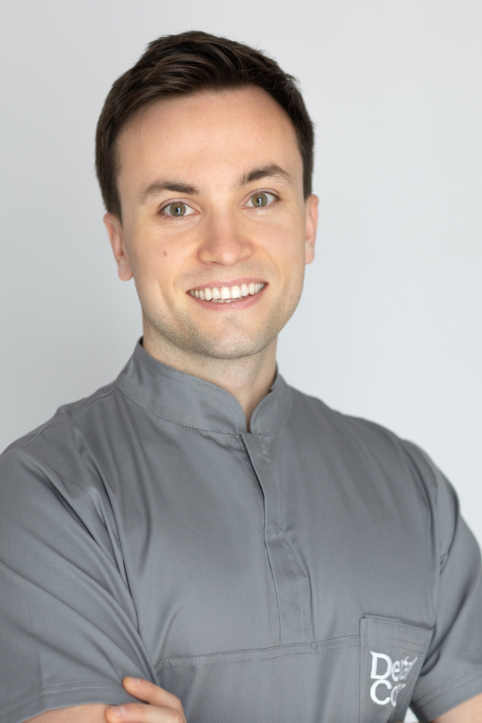 Lek. dent. Konrad Kuśmierek